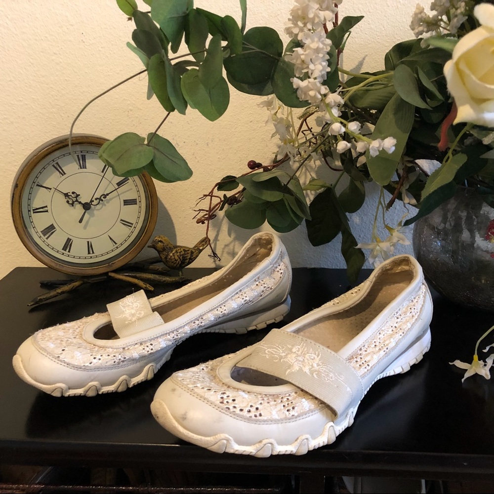Free cream skechers